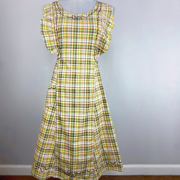 Vintage plaid pinafore apron